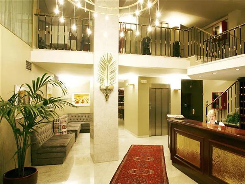 Hotel Caledonian Barcelona 3*,