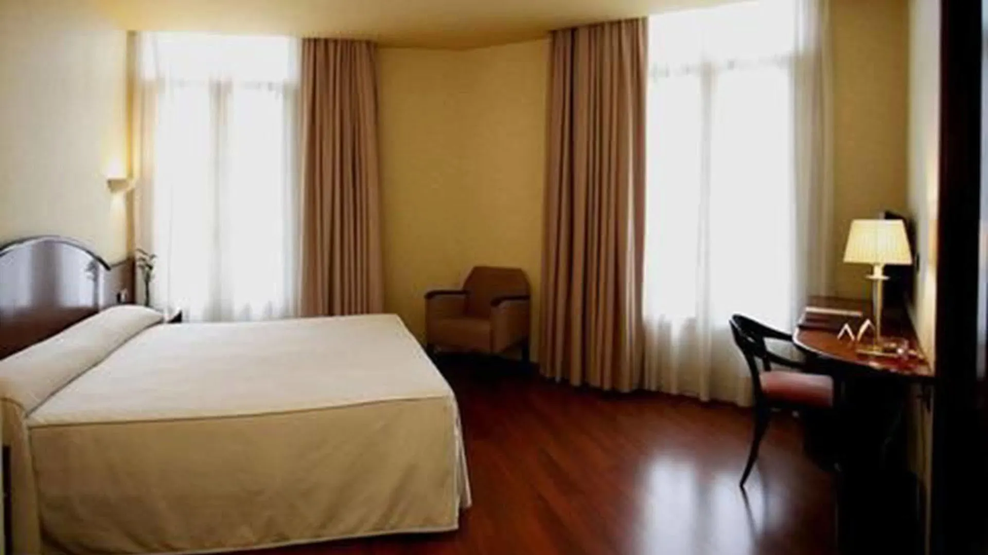 Hotel Caledonian Barcelona