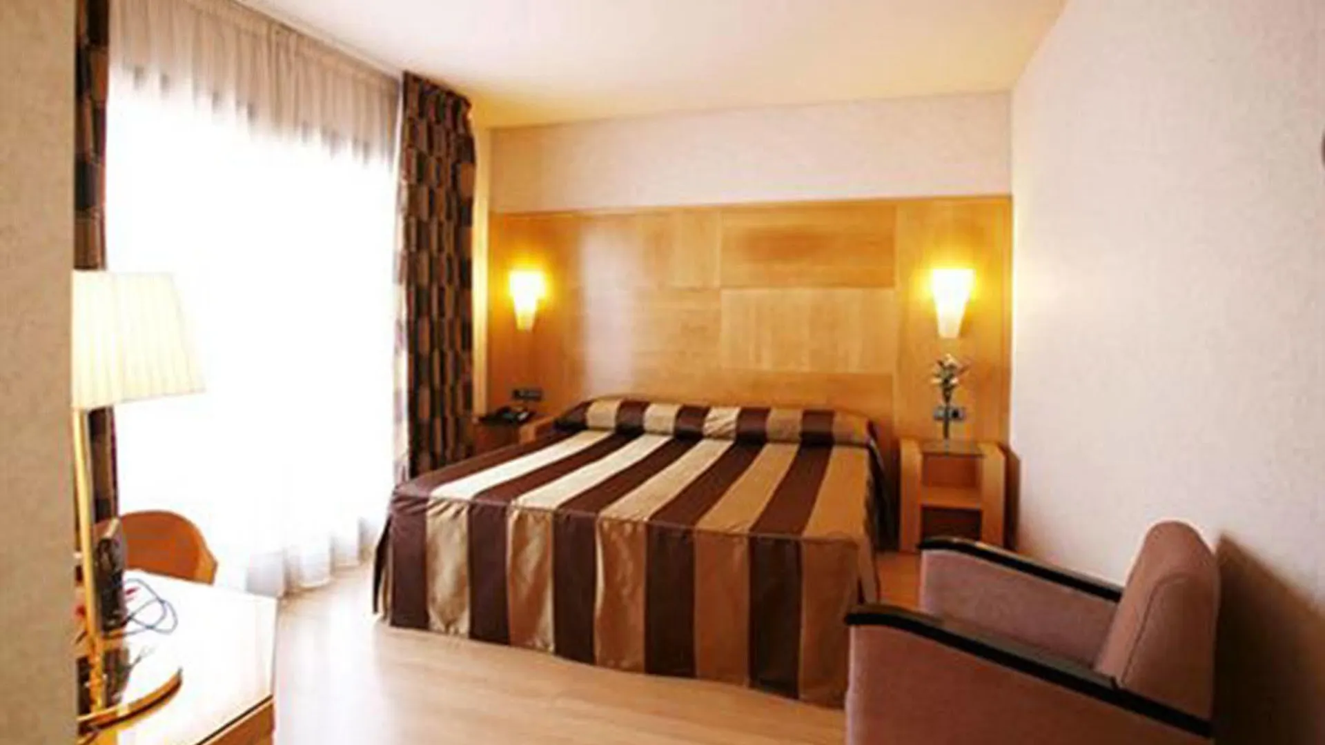 ***  Caledonian Hotel Barcelona Spanyolország